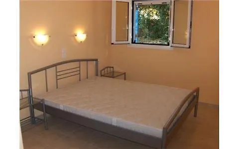 Apartamento Theodora Yénion